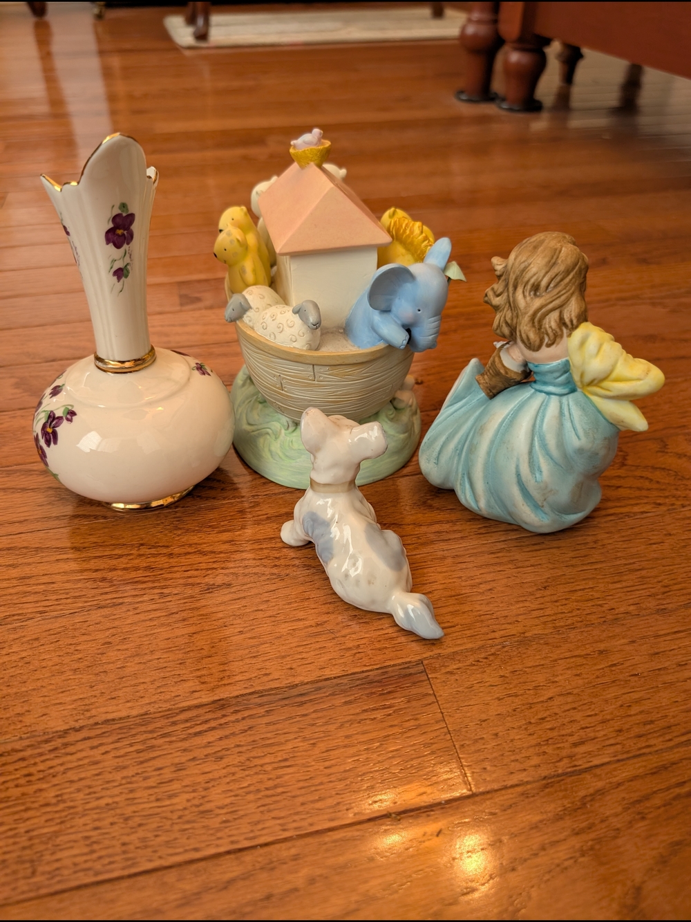Lot Of Items - Picture 2 of 12